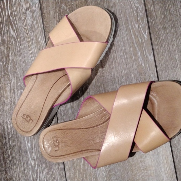 UGG Shoes - UGG womens light tan leather sandals with purple trim. Size 9